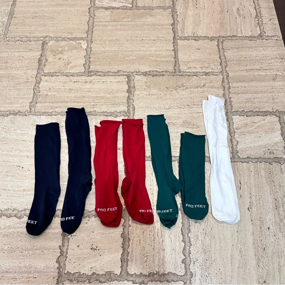 Baseball Softball Sports belts lot of 5 and 7 pair of socks, great value bundle